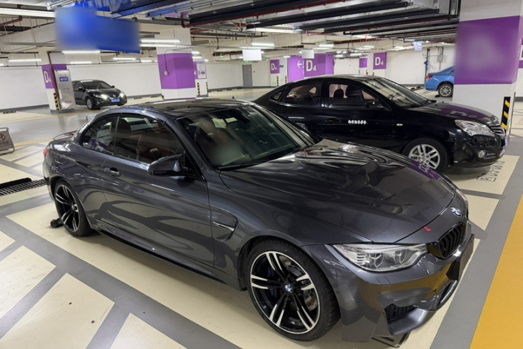 BMW M4 2018 imagem de carro #4