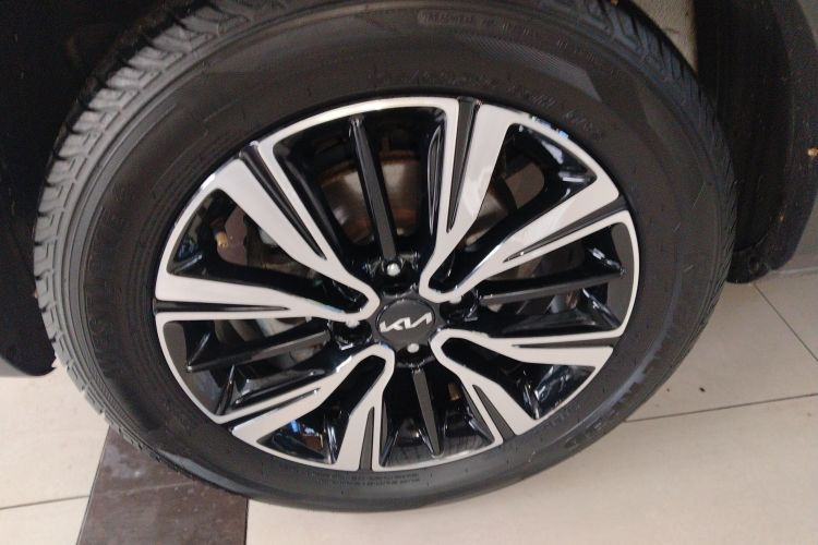 Kia KX1 2021 car image #4