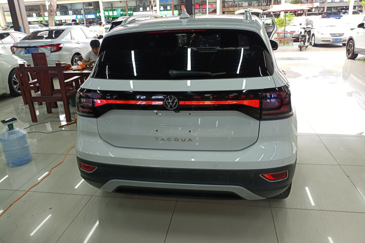 Volkswagen Tacqua 2023 car image #4