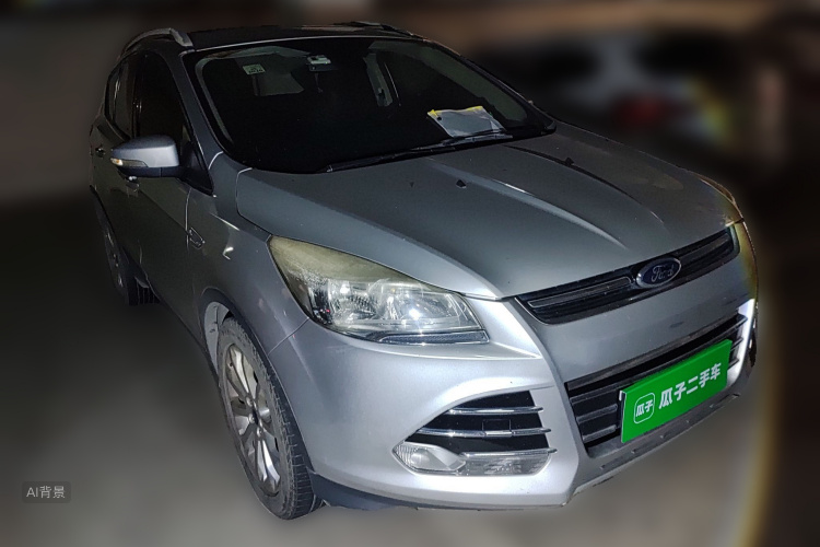 Ford Kuga 2013 immagine di auto #4