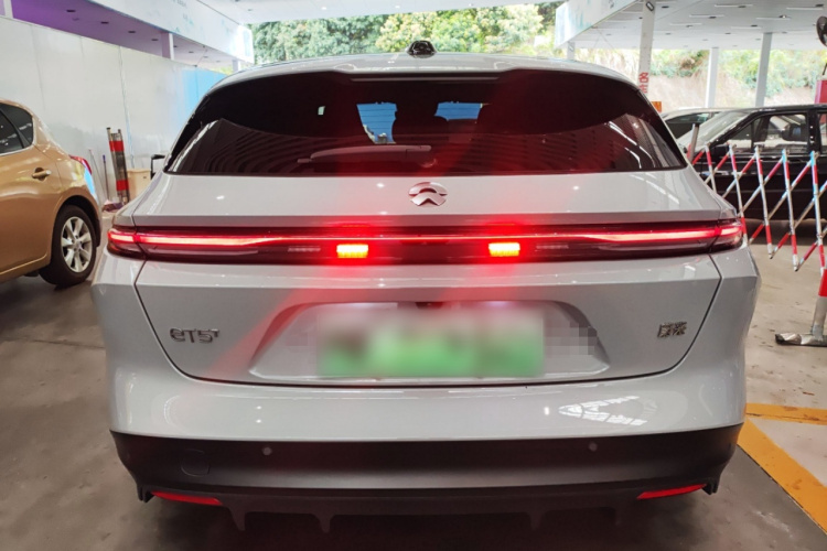 蔚来 蔚来ET5T 2024 汽车图片 #4