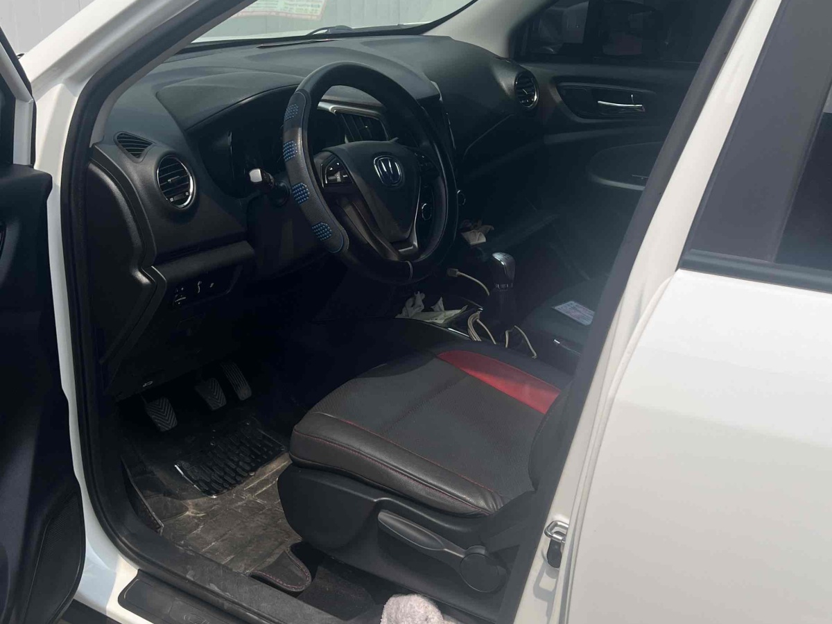 Changan CS15 2019 immagine di auto #4