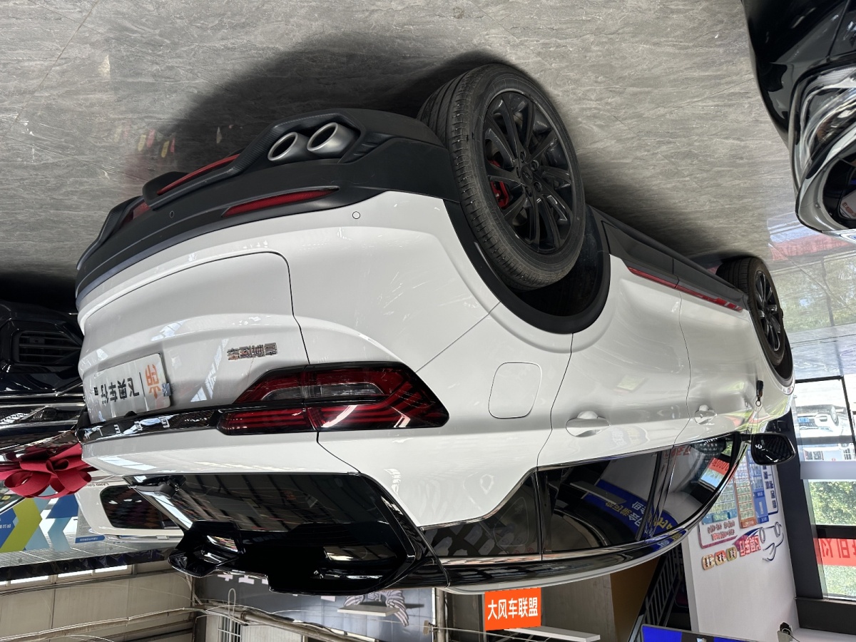 GEELY Coolray 2023 car image #4