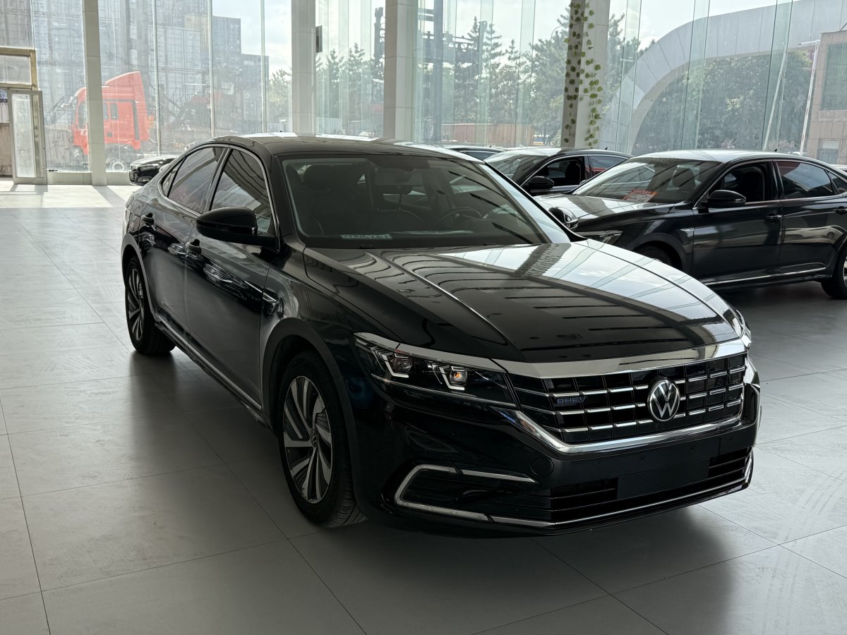 Volkswagen Passat New Energy 2021 immagine di auto #4