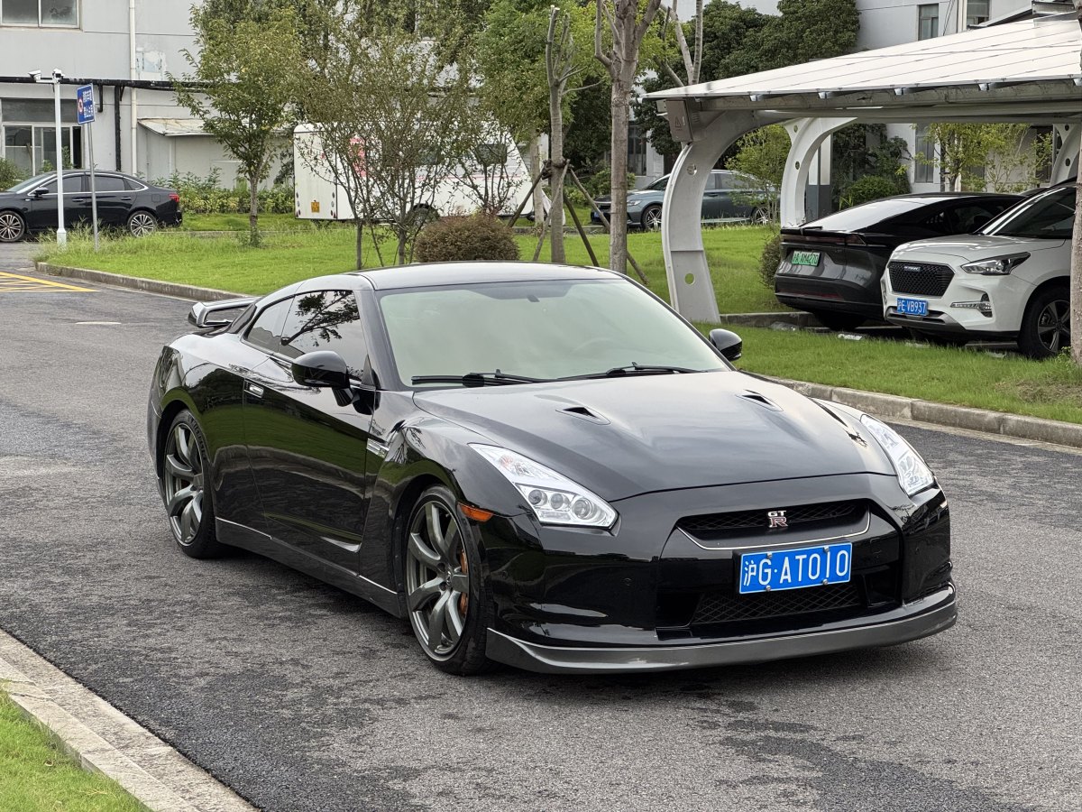 日产 日产GT-R 2010 汽车图片 #4