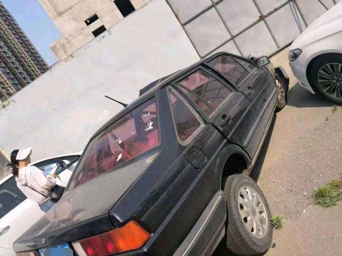 Volkswagen Santana Classic 2013 #4 Volkswagen Santana Classic 2013 car image #4