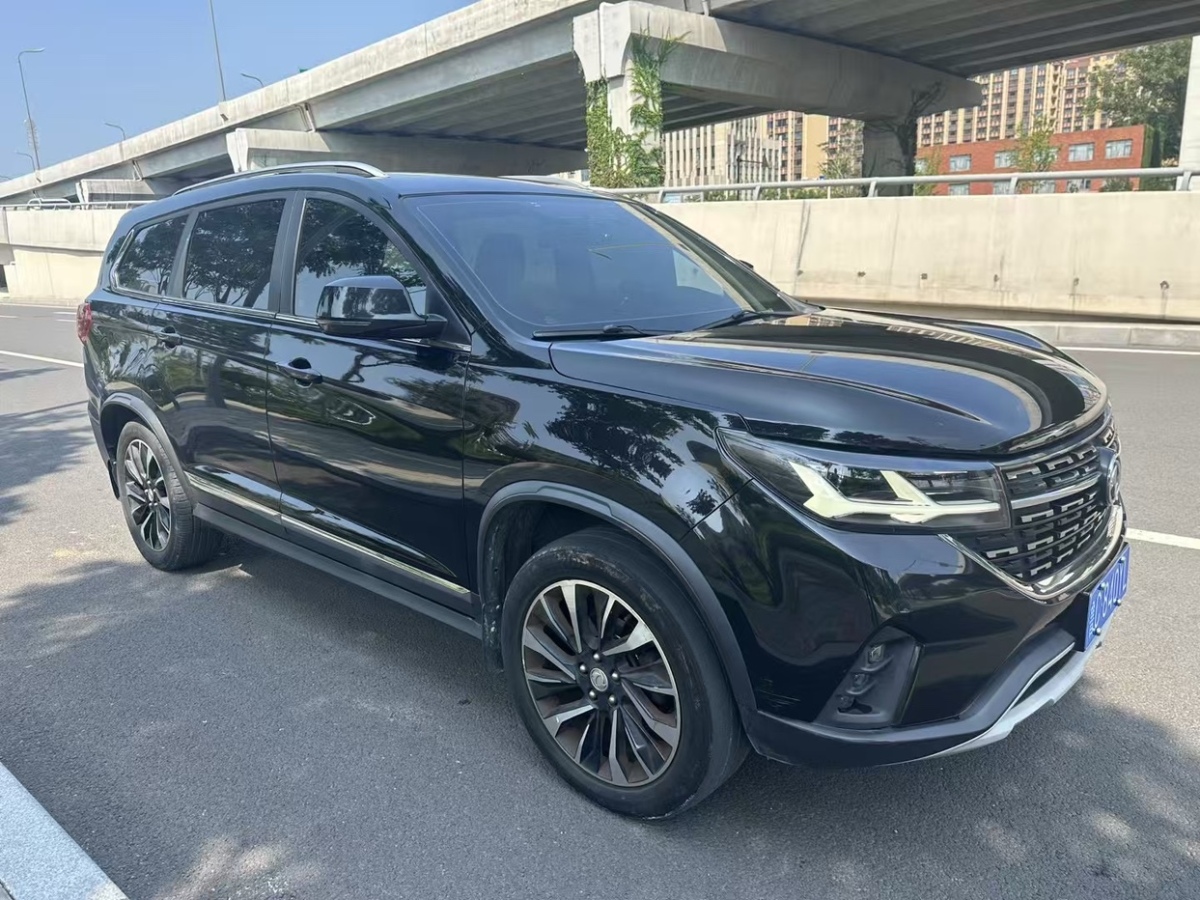 Forthing T5 L 2019 #4 Forthing T5 L 2019 car image #4