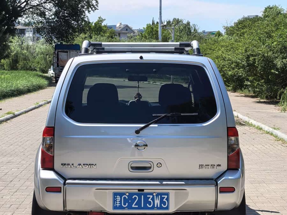 日产 日产帕拉丁 2013 汽车图片 #4