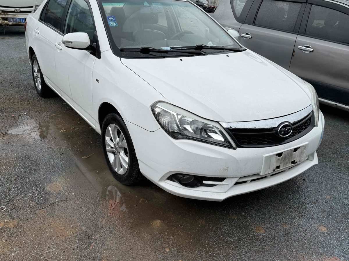 BYD L3 2015 car image #4