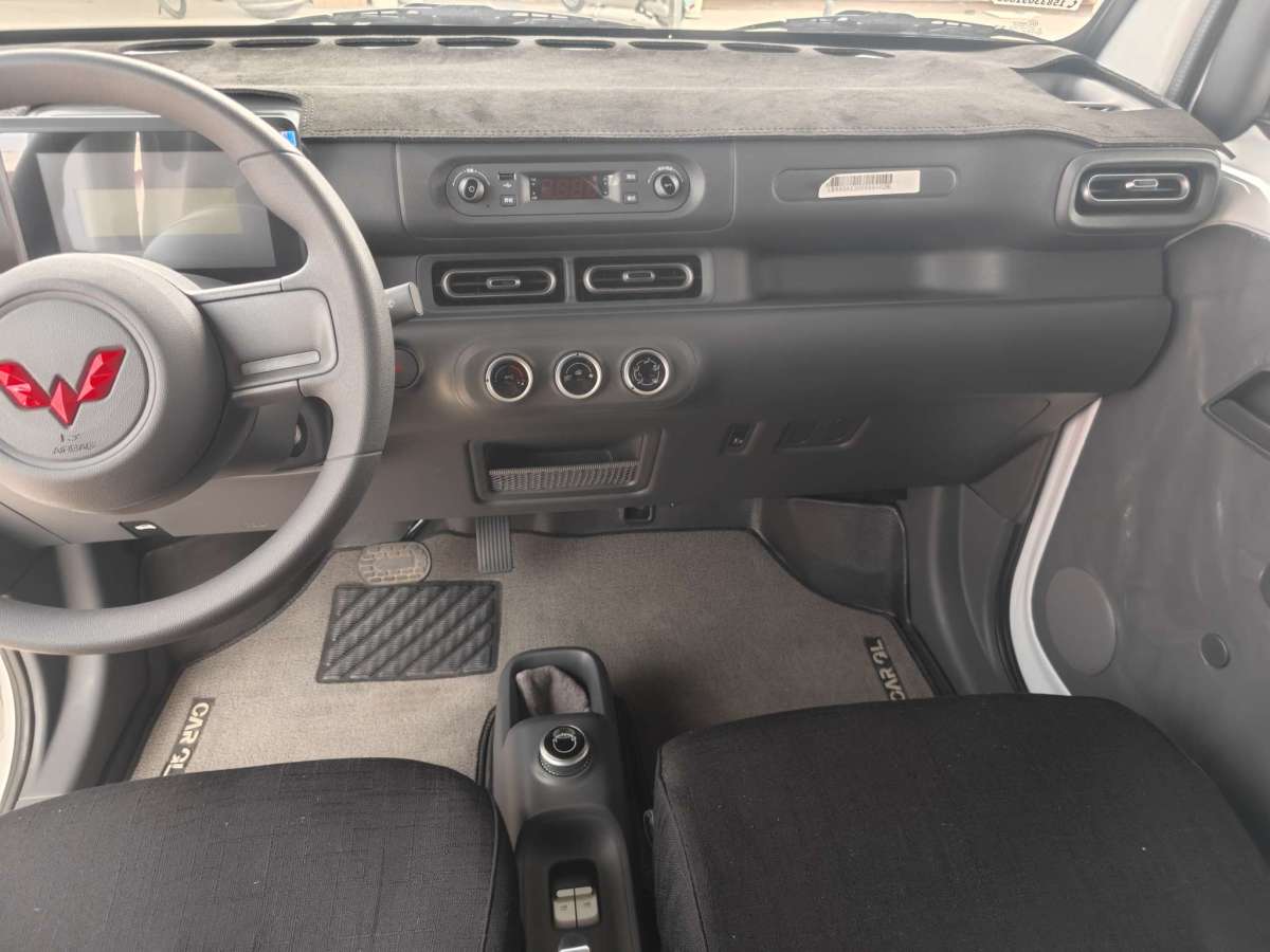 五菱汽车 五菱之光新能源 2025 汽车图片 #4