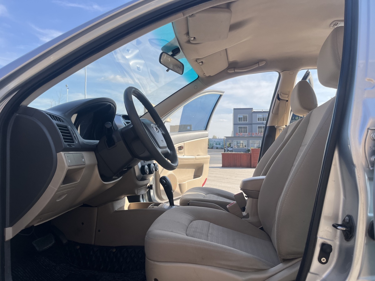 起亚 赛拉图 2010 汽车图片 #4