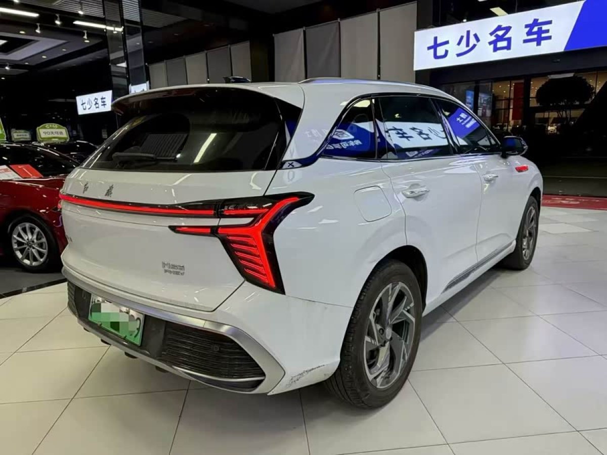 HongQi HS3 PHEV 2025 #4 HongQi HS3 PHEV 2025 car image #4