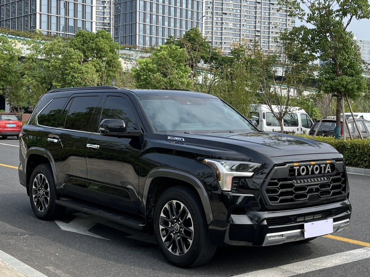 Toyota Sequoia 2023 #4 Toyota Sequoia 2023 imagen de coche #4