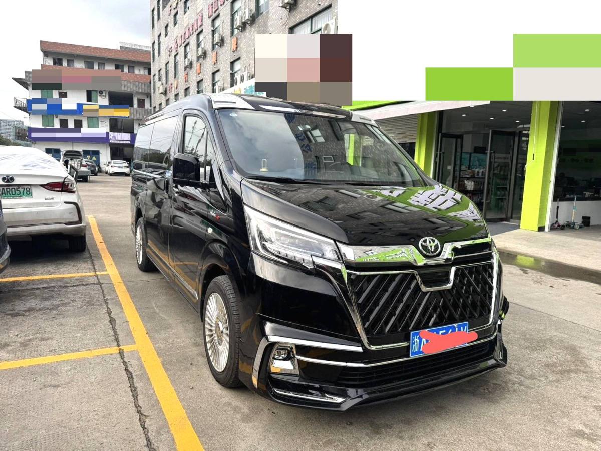 Toyota Hiace 2023 immagine di auto #4