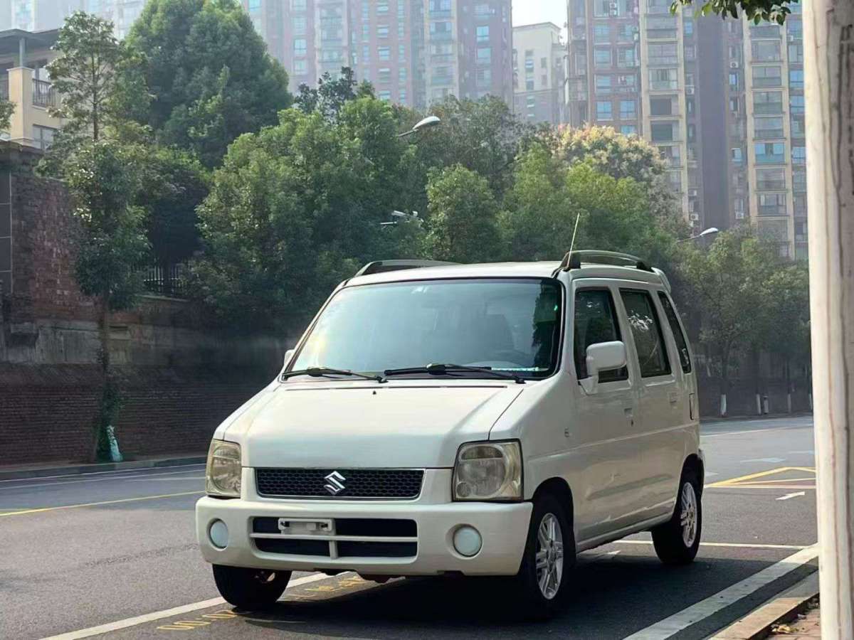 Suzuki Wagon R 2015 изображение автомобиля #4