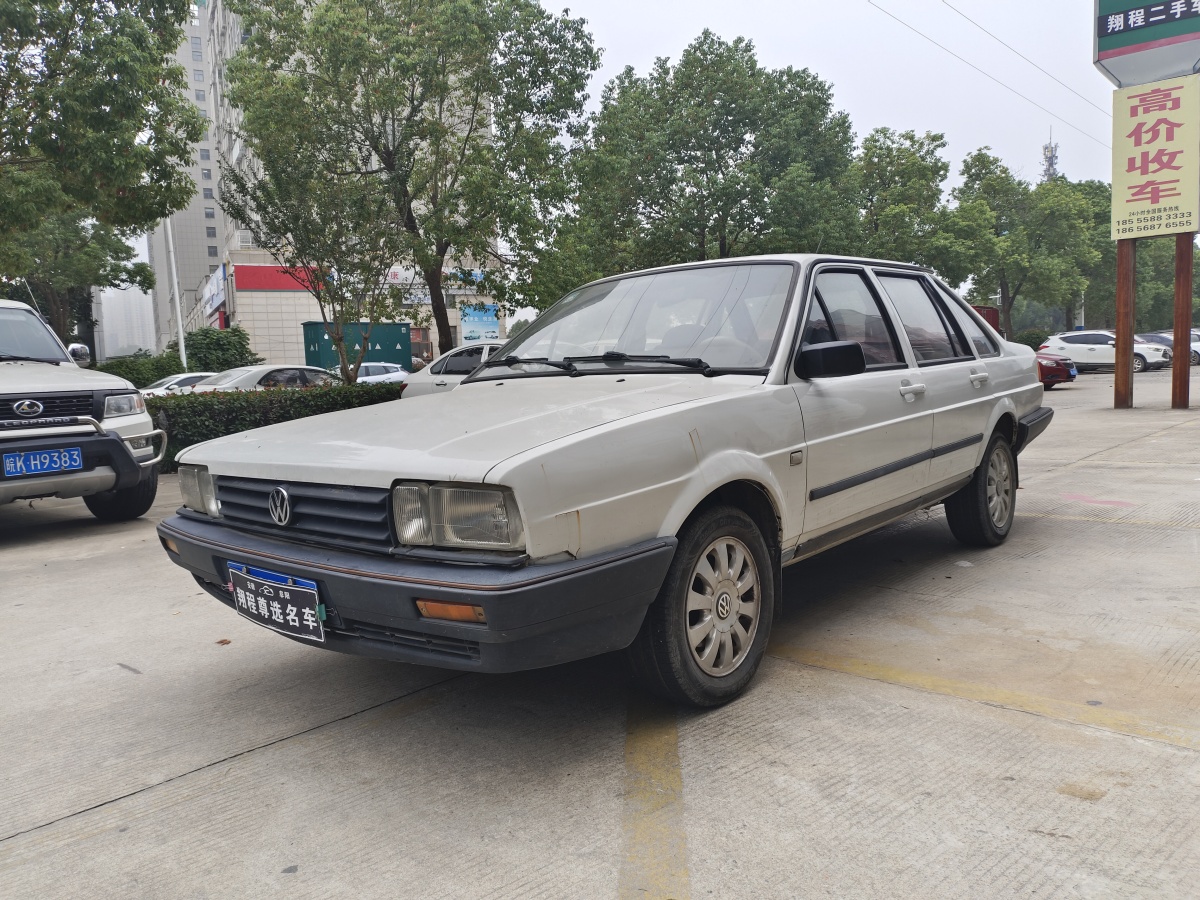 Volkswagen Santana Classic 2012 immagine di auto #4