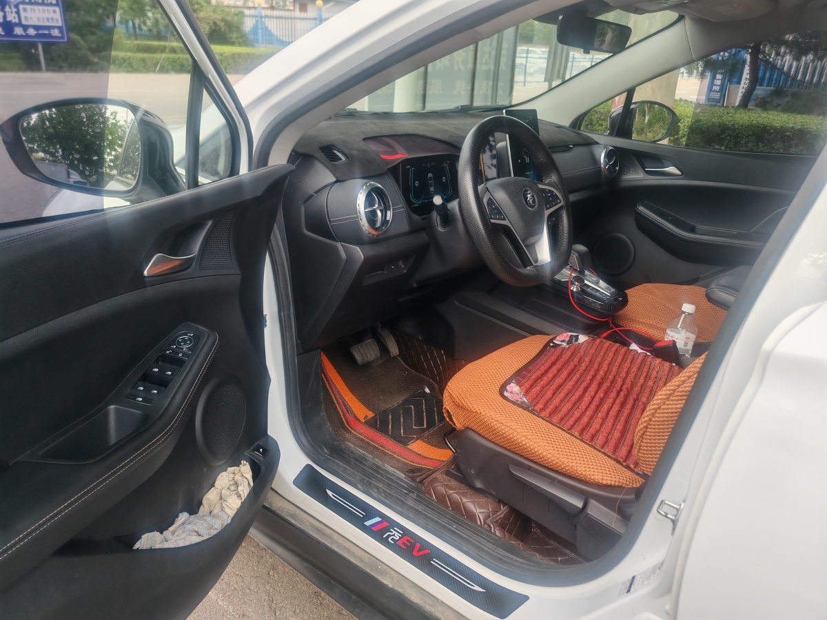 BYD Yuan New Energy 2020 car image #4