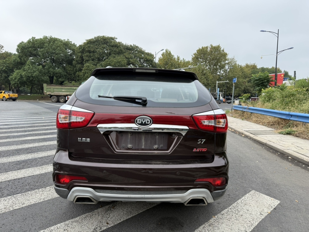 BYD S7 2015 #4 BYD S7 2015 car image #4