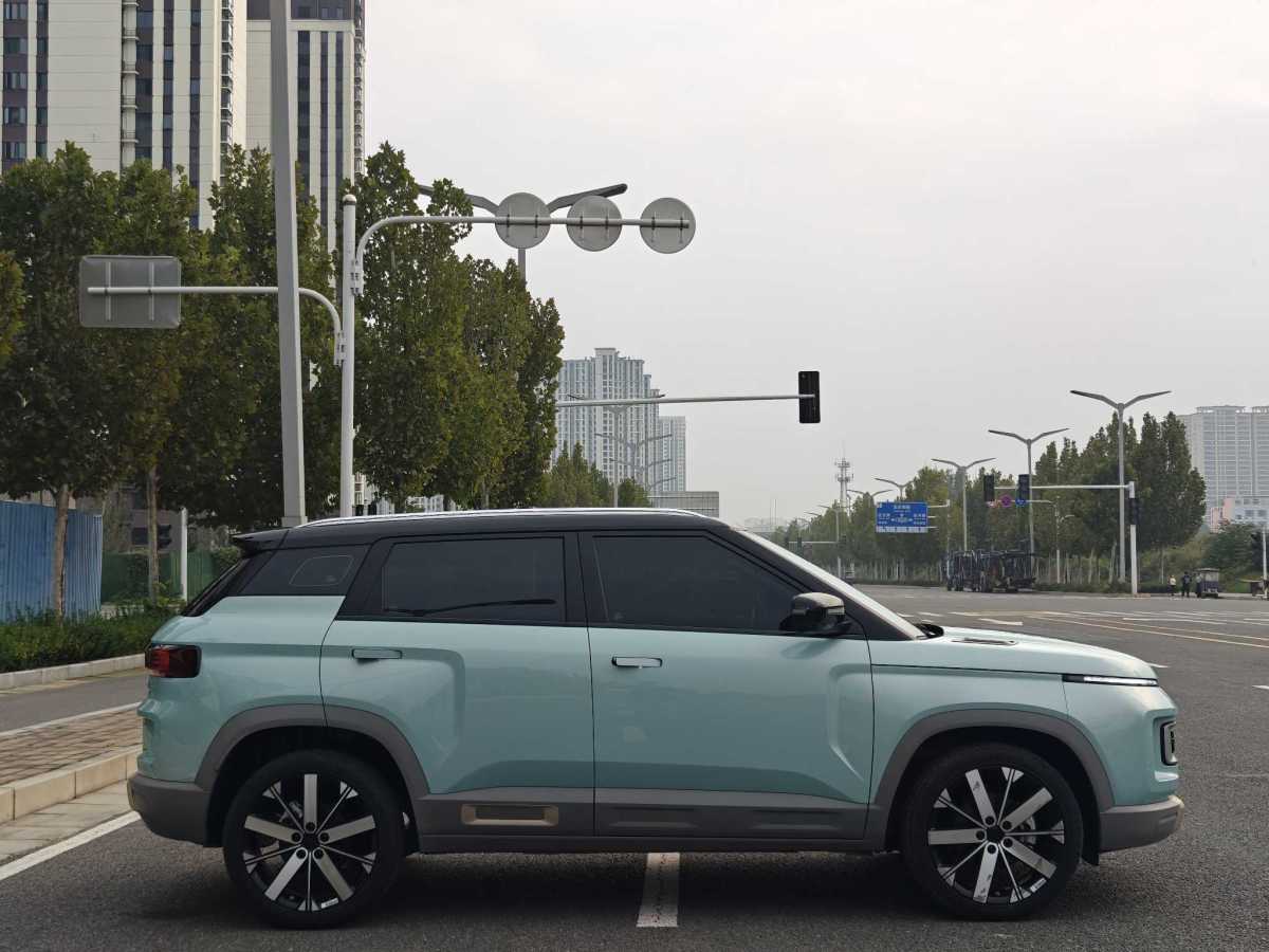 GEELY ICON 2024 car image #4