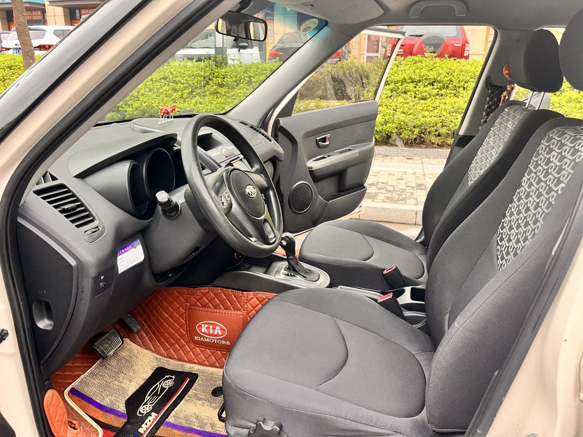 起亚 秀尔 2013 汽车图片 #4