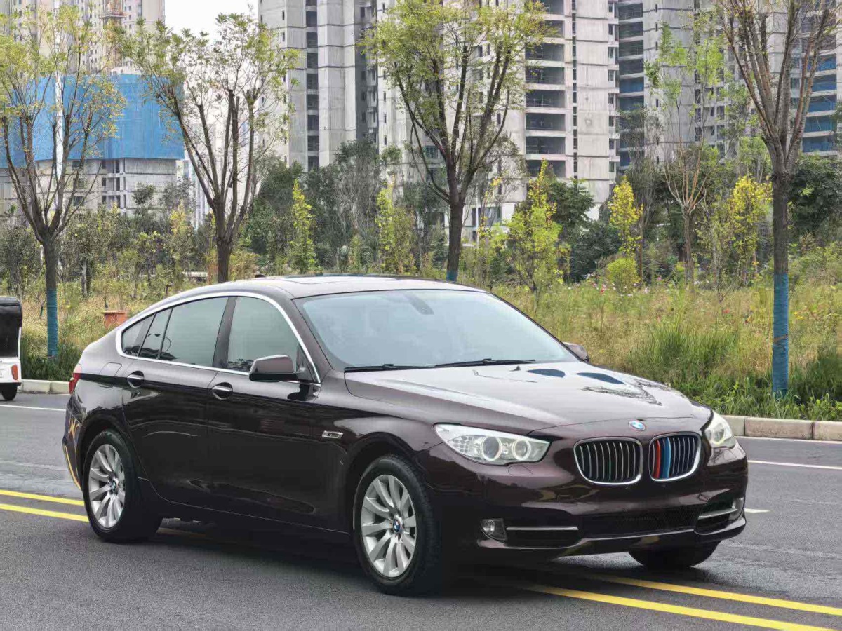 BMW 5 Series GT 2012 immagine di auto #4