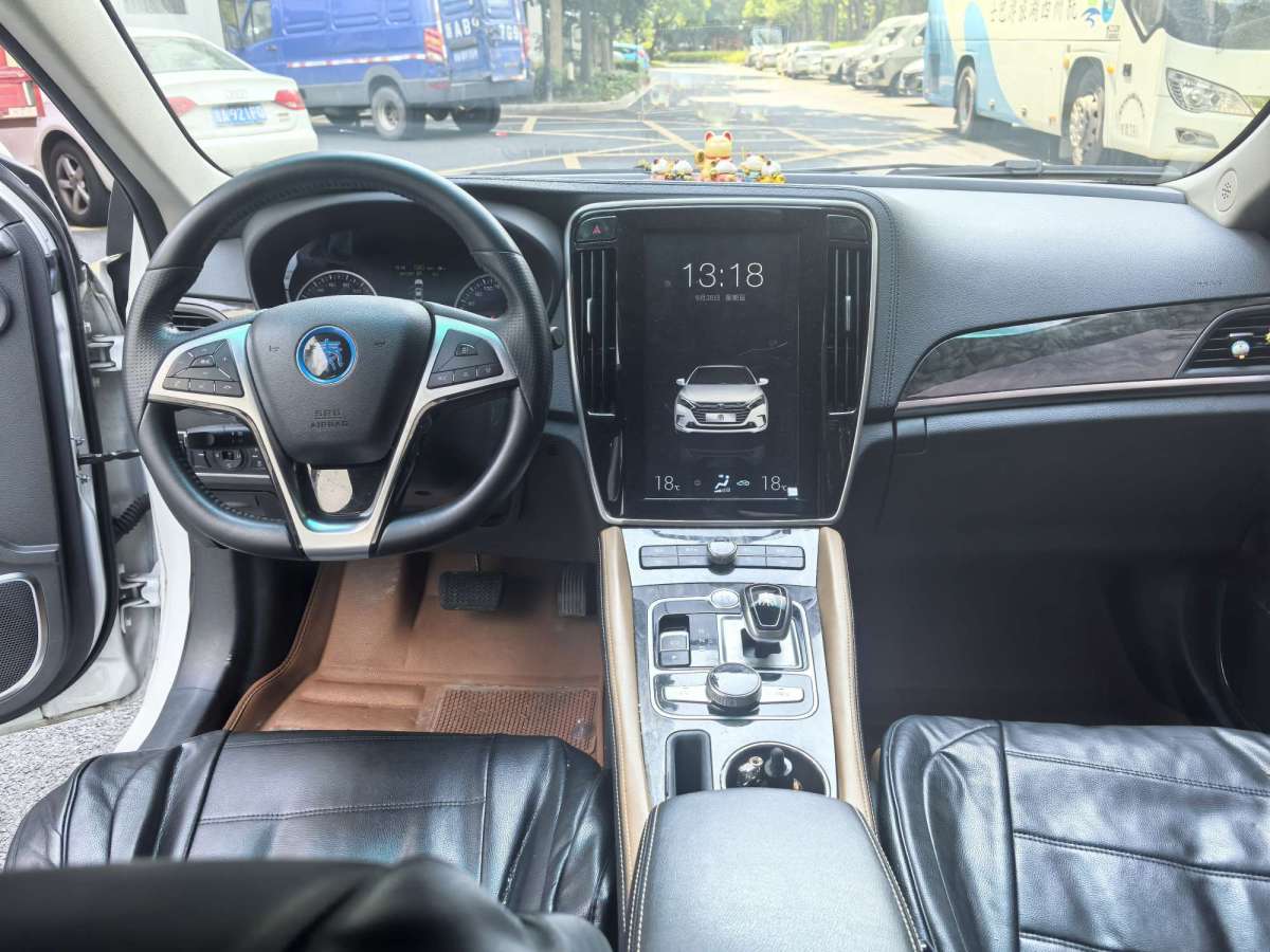 BYD Qin New Energy 2017 #4 BYD Qin New Energy 2017 car image #4