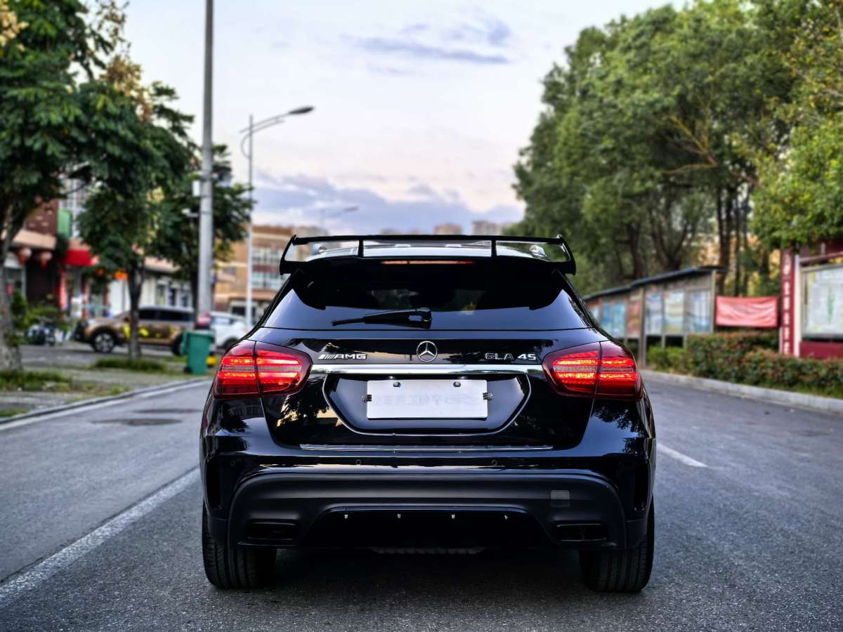 Mercedes-Benz GLA AMG 2019 #4 Mercedes-Benz GLA AMG 2019 car image #4