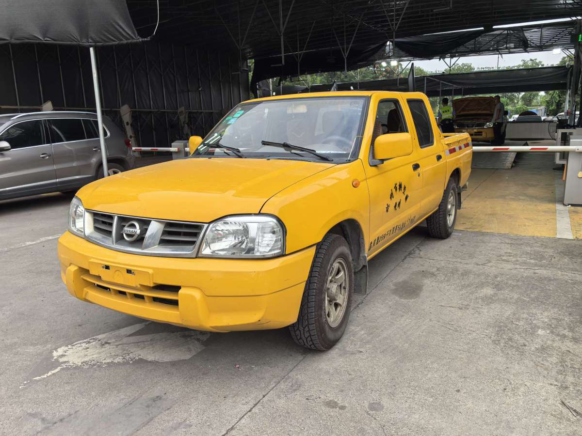 Nissan D22 2015 изображение автомобиля #4