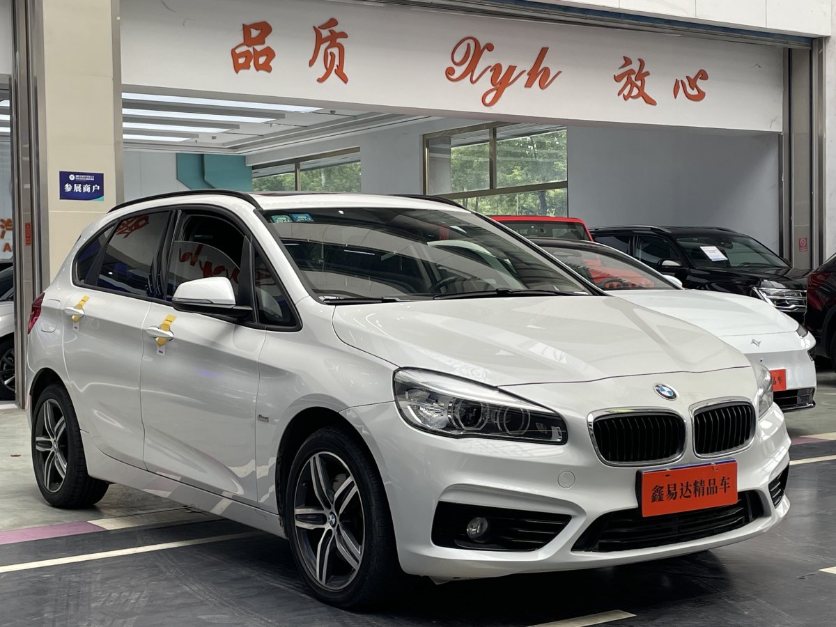 BMW 2 Series Tourer 2017 صورة سيارة #4