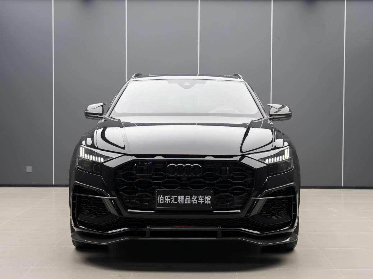 Audi RS Q8 2022 car image #4
