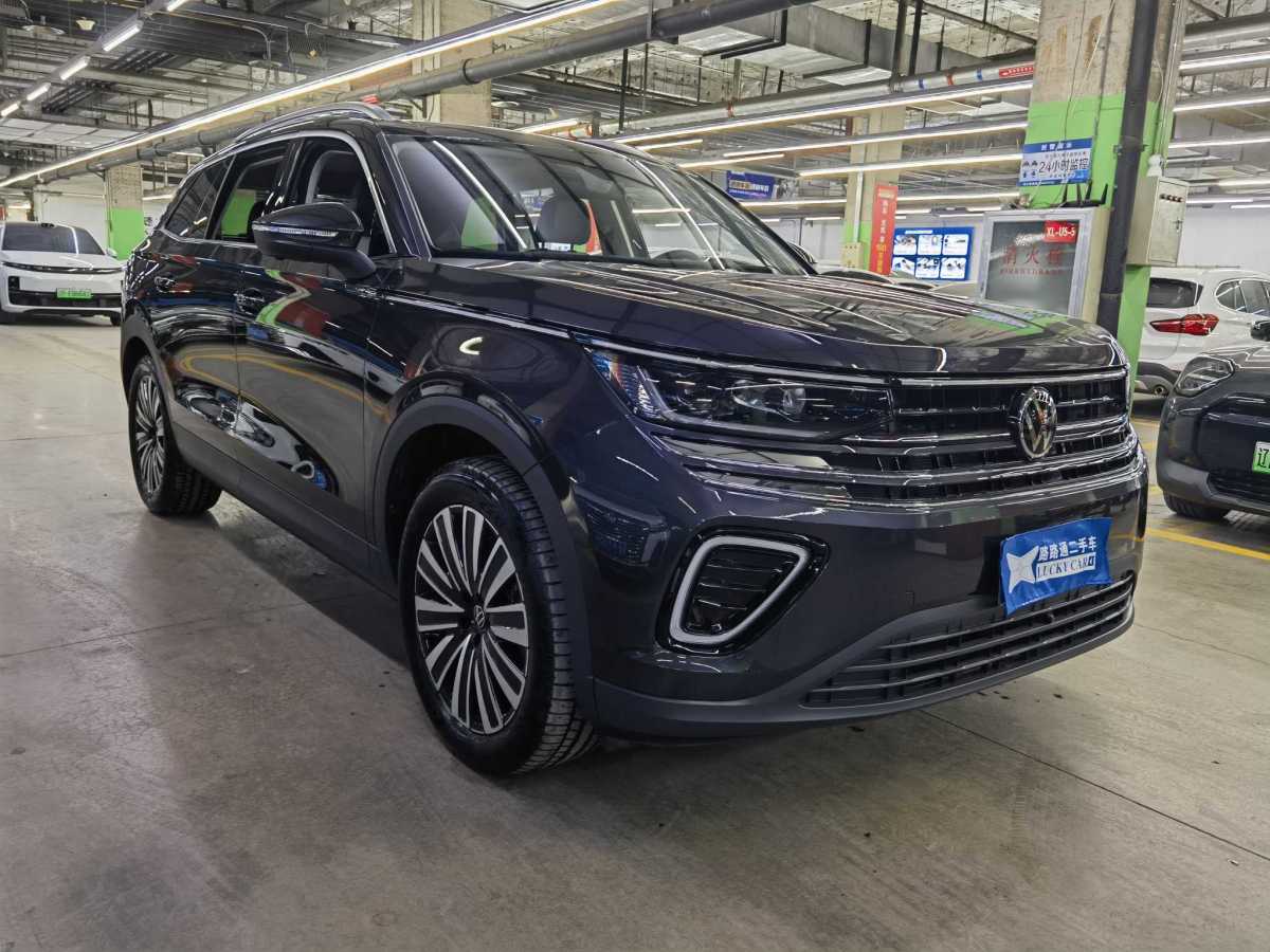 Volkswagen Tavendor 2025 #4 Volkswagen Tavendor 2025 car image #4