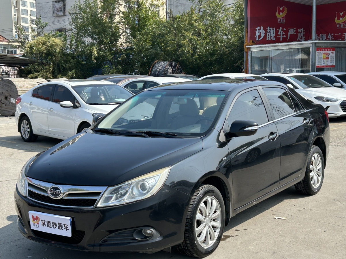 BYD SuRui 2013 car image #4