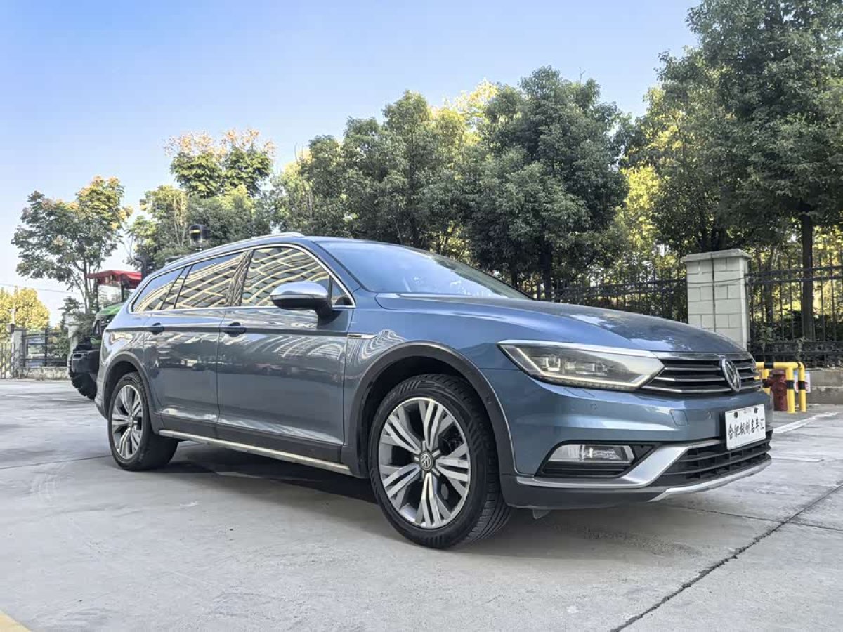 Volkswagen Passat Variant 2017 immagine di auto #4
