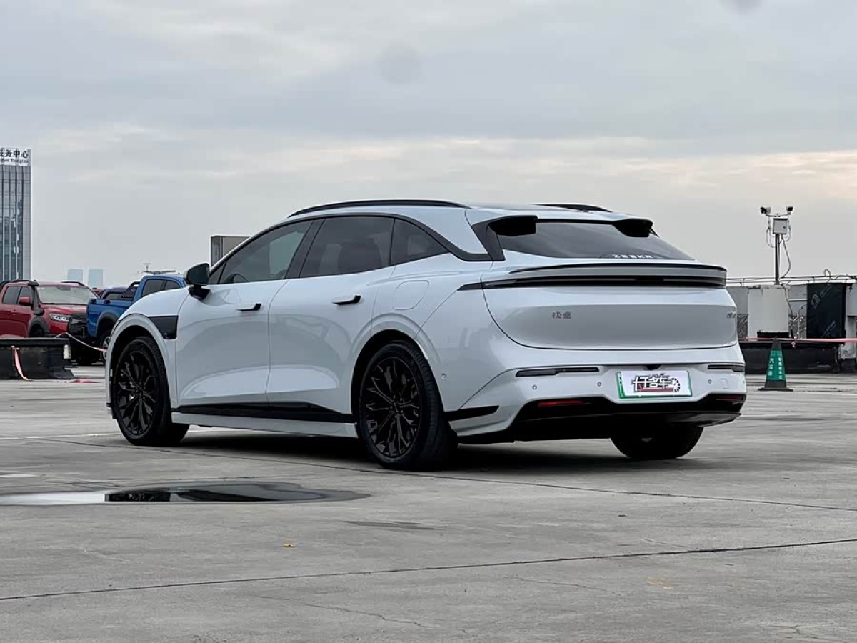 极氪 极氪007GT 2025 汽车图片 #4