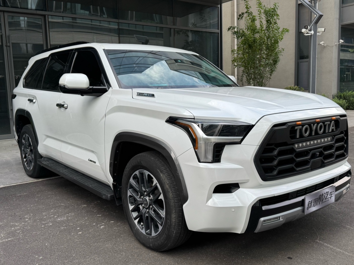 Toyota Sequoia 2023 #4 Toyota Sequoia 2023 imagen de coche #4