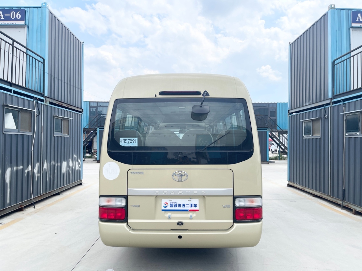 Toyota Coaster 2018 #4 Toyota Coaster 2018 imagen de coche #4