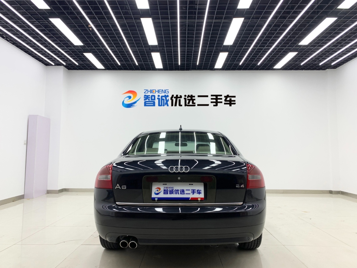 Audi Q6L Sportback e-tron 2003 car image #4