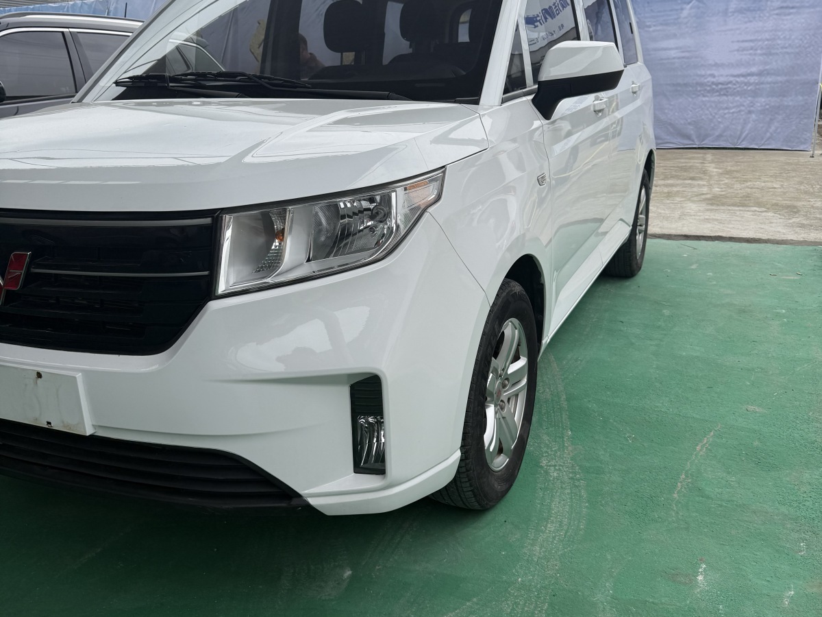 五菱汽车 五菱宏光PLUS 2020 #4 五菱汽车 五菱宏光PLUS 2020 汽车图片 #4