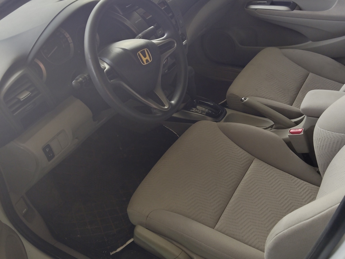 Honda City Classic 2015 car image #4