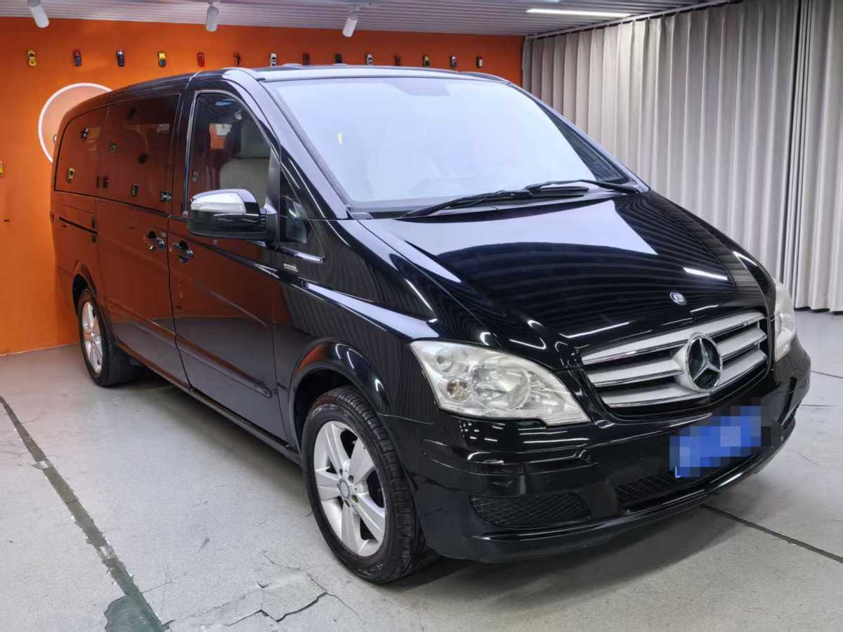 Mercedes-Benz Viano (Imported) 2012 immagine di auto #4