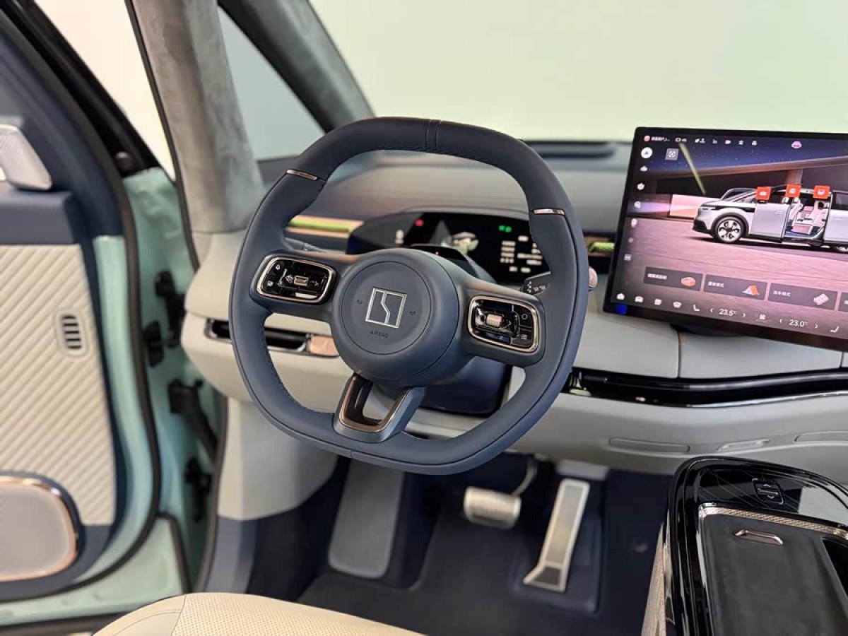 极氪 极氪MIX 2024 汽车图片 #4