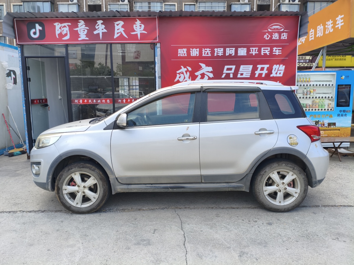 Great Wall M4 2012 car image #4