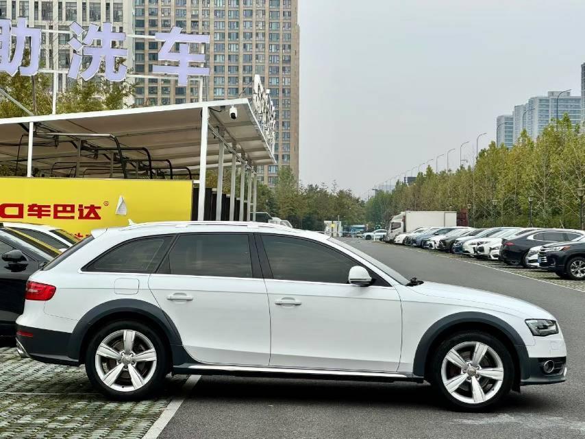 Audi A4 (Imported) 2015 car image #4