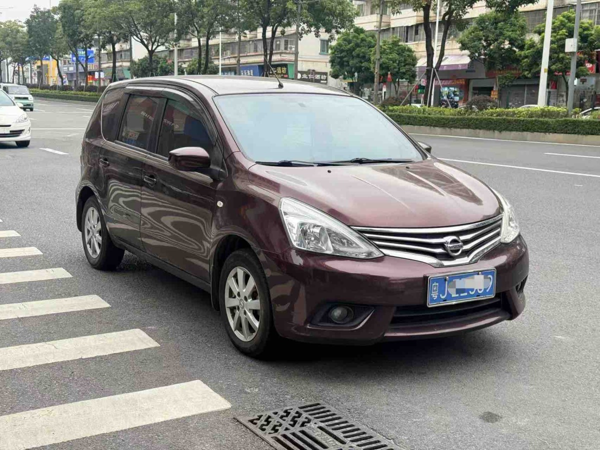 日产 骊威 2013 汽车图片 #4