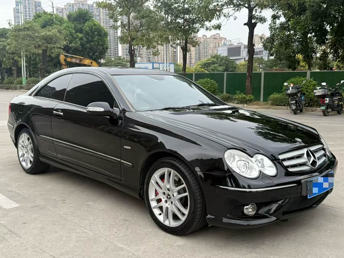 Mercedes-Benz CLK Class 2009 car image #4