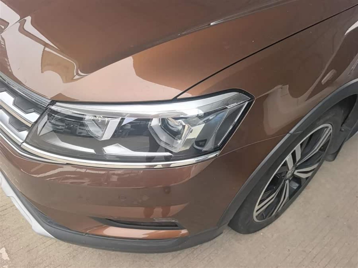 Volkswagen Cross Lavida 2016 immagine di auto #4