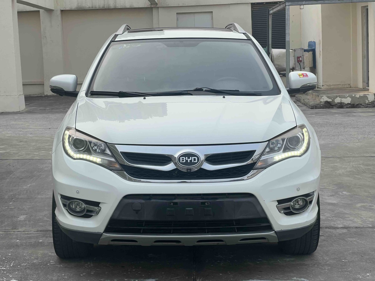 BYD S7 2015 car image #4