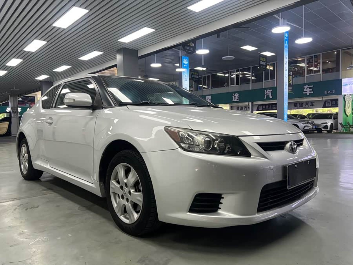 Toyota Zelas 2012 #4 Toyota Zelas 2012 car image #4