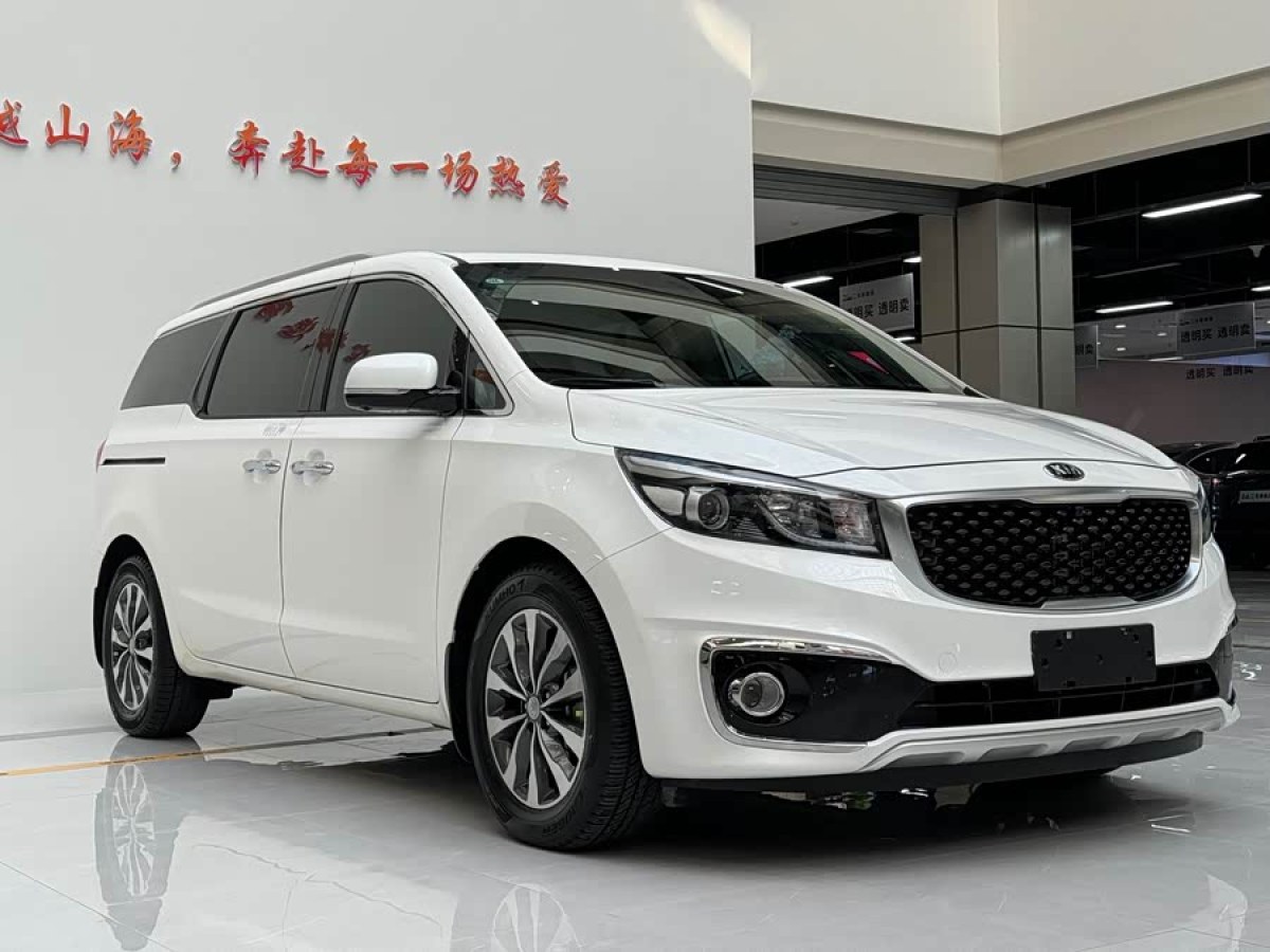 Kia Carnival (Imported) 2018 immagine di auto #4