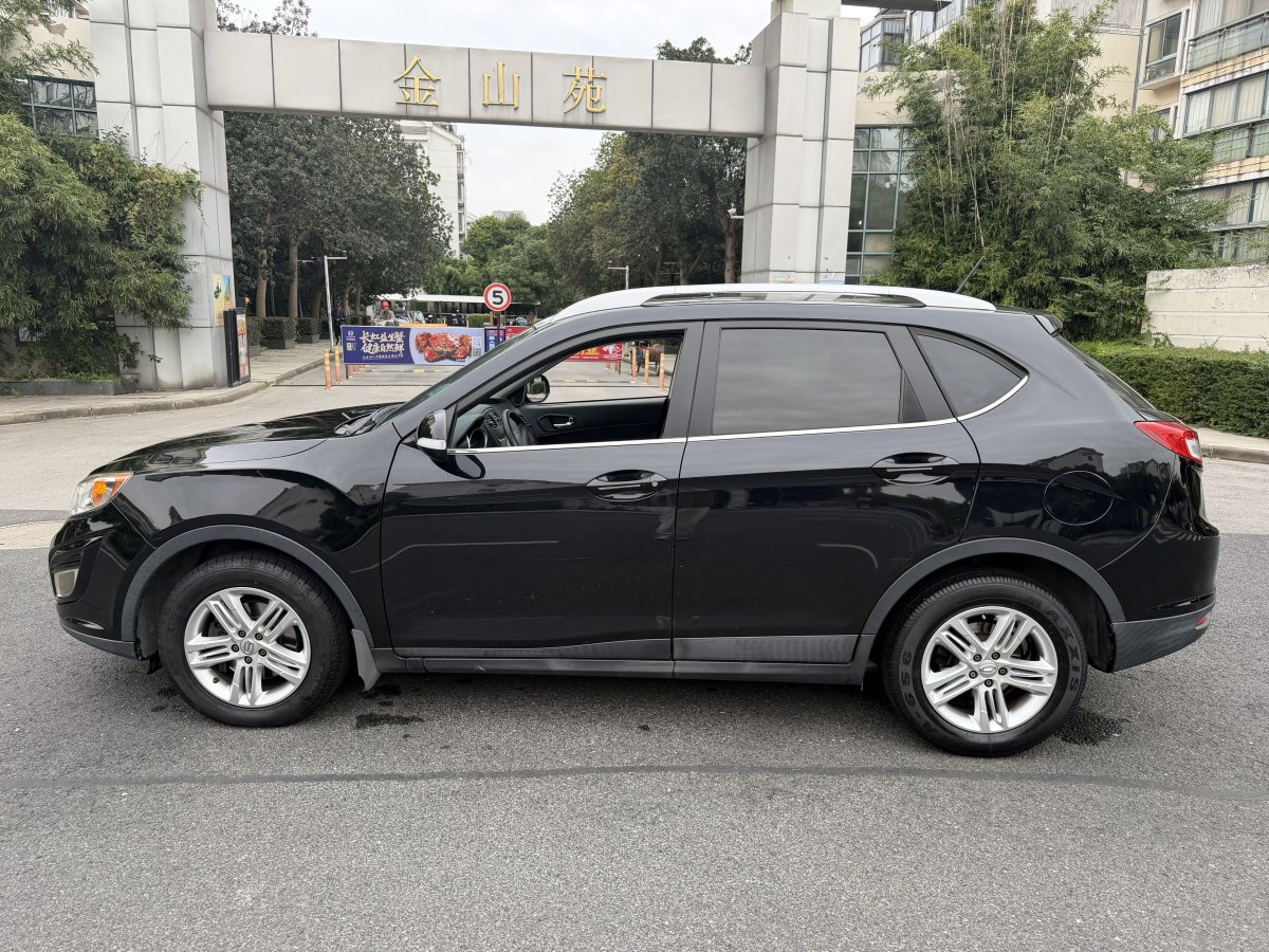 GAC Trumpchi GS5 2014 image de voiture #4